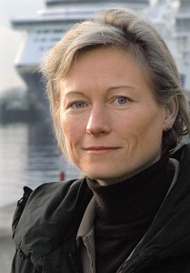 Dr. <b>Yvonne Fritzsche-Sterr</b> - fritsche-sterr-2